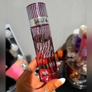Paris Hilton perfume